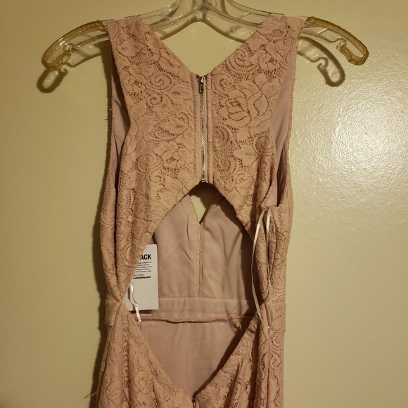 Formal lace maxi dress - Picture 2 of 2